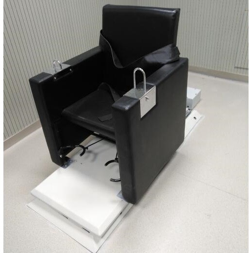 AZY-TR11型低压电动轨道车审讯椅