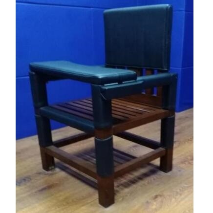 AZY-MR14型木质审讯椅
